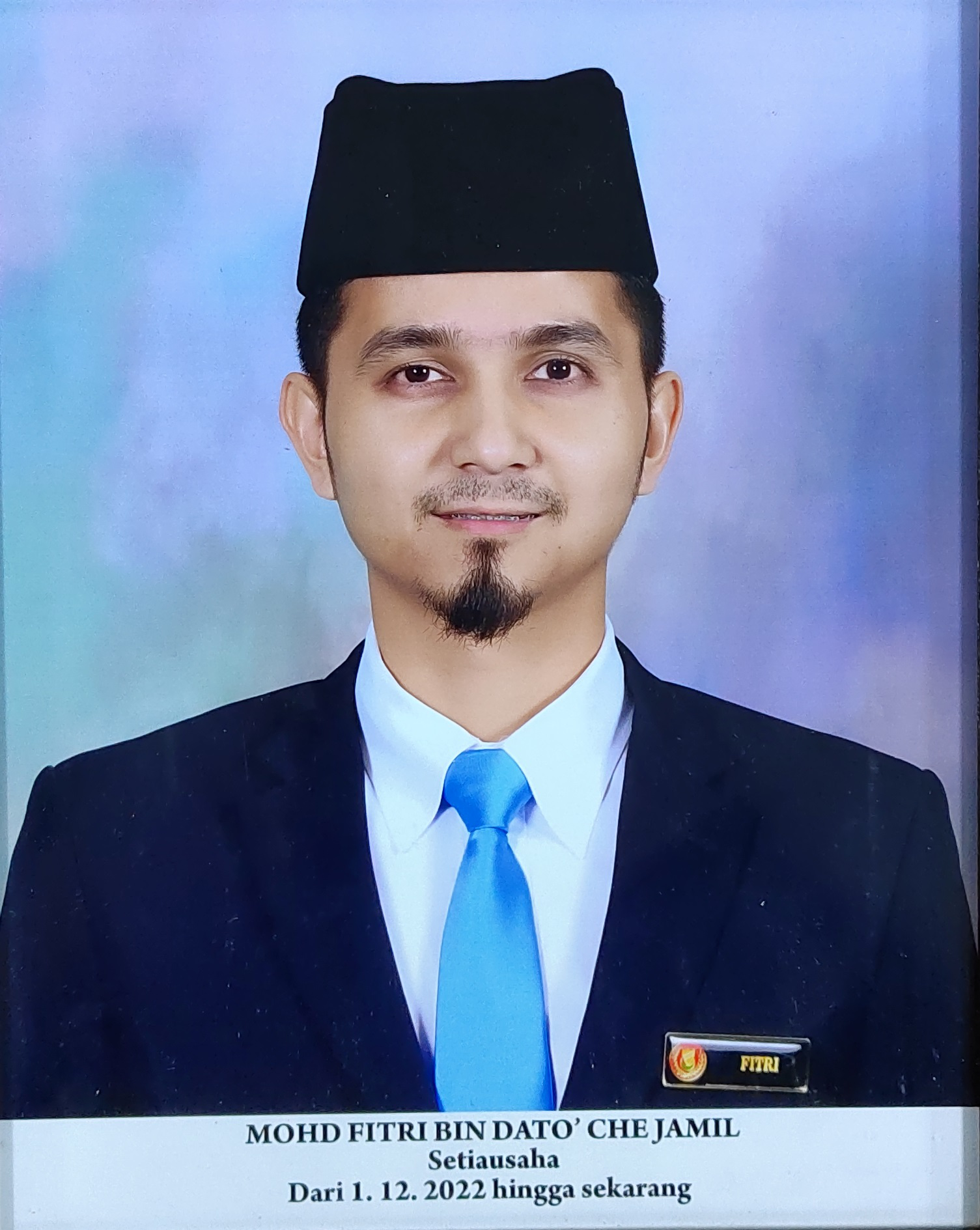 ENCIK MOHD FITRI